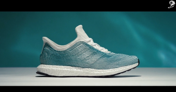 2015년 팔리와 아디다스가 파트너십으로 제작한 울트라 부스츠 프로토 타입. ⓒCannes Lions