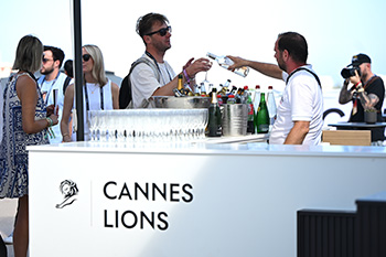 First-Timers and Solo Travelers Welcome Reception